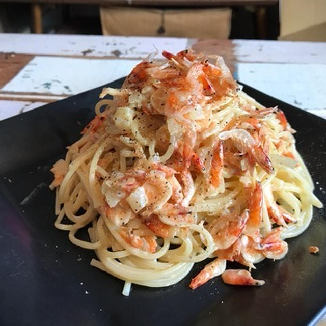 母親が還暦を迎えた話／【recipe】桜海老のクリームパスタ