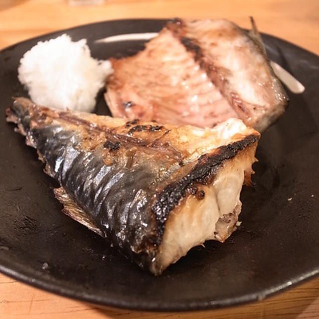 〆、寿司、味噌煮、今日は塩焼き。さば尽くしな最近｜宮崎駿さんのススメで、岩波少年文庫へ