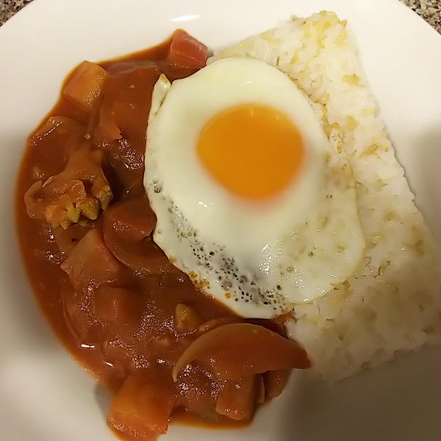 野菜たっぷりトマトカレー