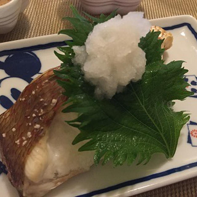 鯛の塩焼き　おろしポン酢の日