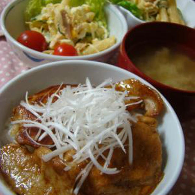 映画「恋するベーカリー」と、豚照り焼き丼の晩ごはん！