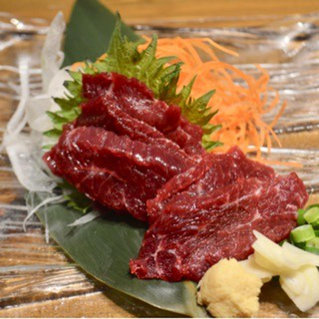 九州の味が手頃に楽しめる　九州熱中屋　新宿野村ビルLIVE