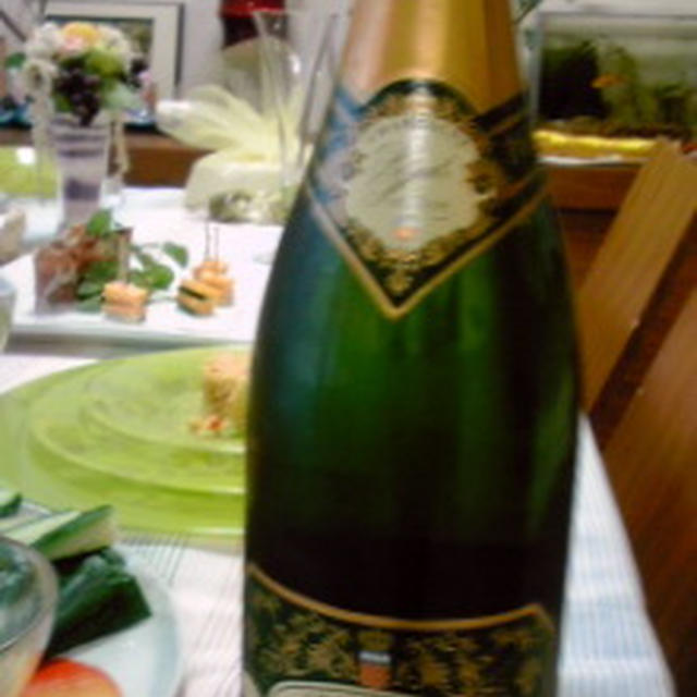 素敵なグラスで素敵なシャンパンを飲む会。～Philipponnat～
