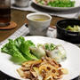 豚肉のスイートチリソース炒め と さばじゃが と 白菜の生春巻き。