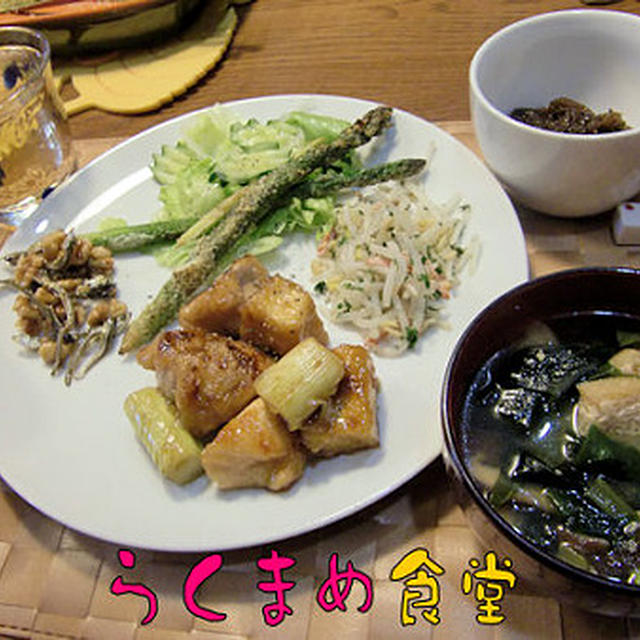 鶏胸肉と厚揚げの照り焼き＆サラダ2種＆アスパラガスのオーブン焼きの定食♪パウンドケーキつき♪