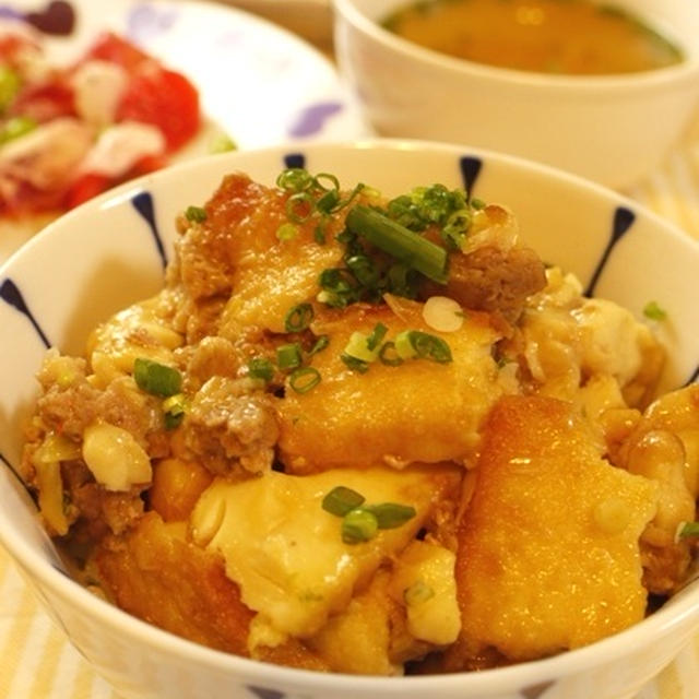 楽チン！絹揚げと挽肉のピリ辛丼