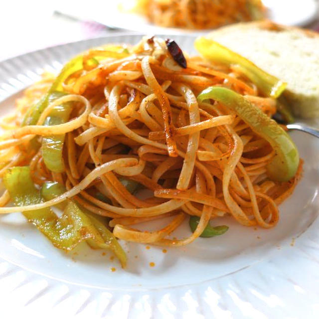 🍅焼きトマトパスタ　🥦フォカッチャ付き