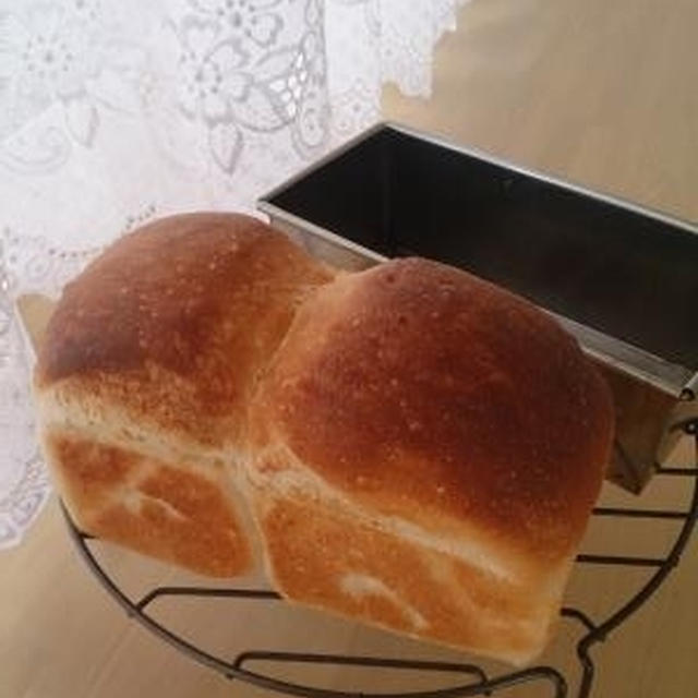 塩こうじミニ食パン♪かぼちゃサラダサンド・コロッケサンド・栗あんサンド♪