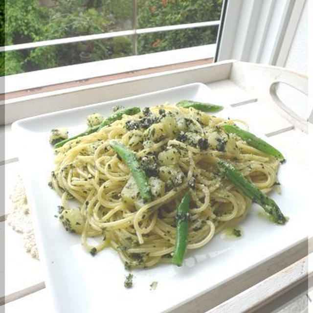 紫蘇で　ジェノベーゼパスタ