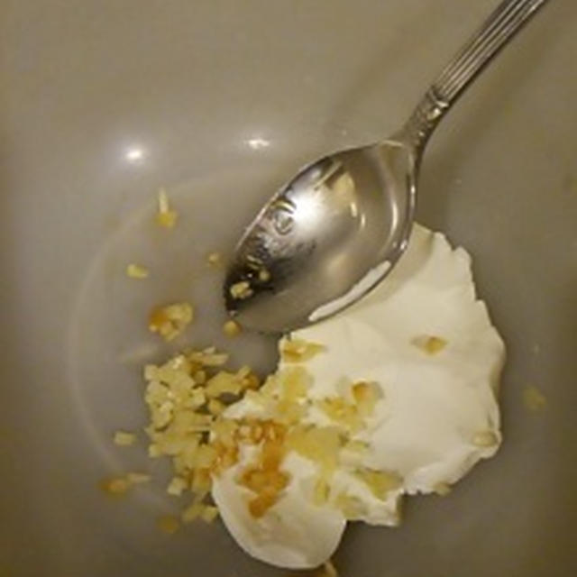 スタッフドとまと（ポテトサラダ）