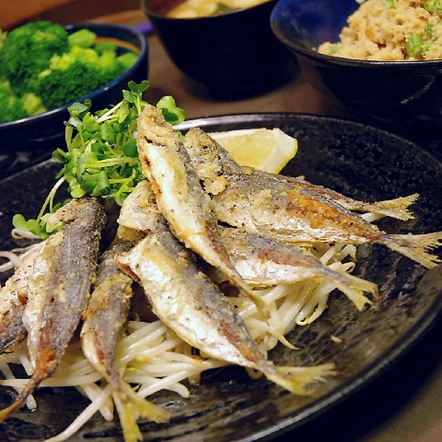 小あじのから揚げとおからの炒り煮