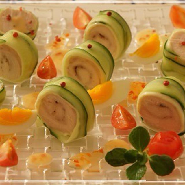 〈前菜〉ポーチドチキンのチーズロール