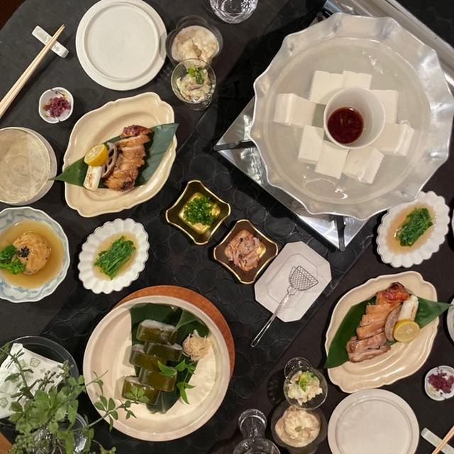 いづうの鯖寿司、湯豆腐、湯葉、飛龍頭…京都のお土産の夜ごはん