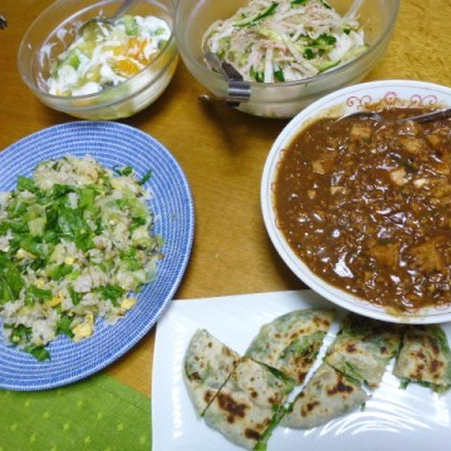 久々に中華！甜麺醤多めで「ちょっとこってり麻婆豆腐」、たっぷりレタスとふんわり卵のチャーハンに国産地粉でもっちり「葱油餅」、いよいよ来週はファンフェスタ！