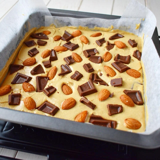 食べるのね。と、ハーブスのケーキを。