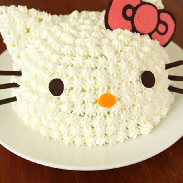キティちゃんの立体ケーキ By 夏きりん さん レシピブログ 料理ブログのレシピ満載