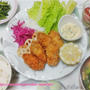 カキフライ定食♪広島産牡蠣と瀬戸内広島レモン、ニンジンの葉っぱのナムルおススメ！
