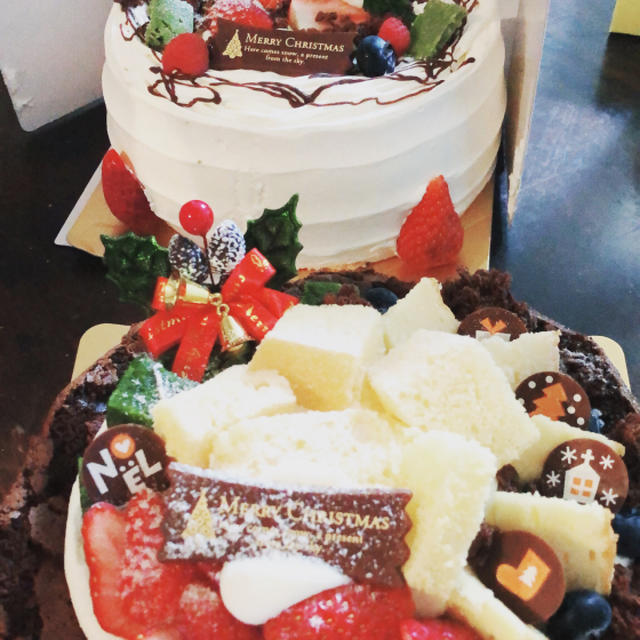 クリスマスケーキ🎄の贈り物が届きましたー