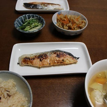 とりだんごのスープとかたこめしとか