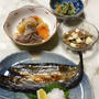 秋刀魚の干物と肉じゃがの夕飯