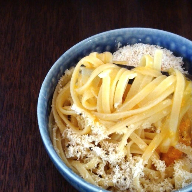 【簡単カルボナーラレシピ】忙しい人のための「釜玉カルボナーラ」