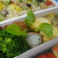 １０月２５日のお弁当　長いもの豚肉巻きフライ