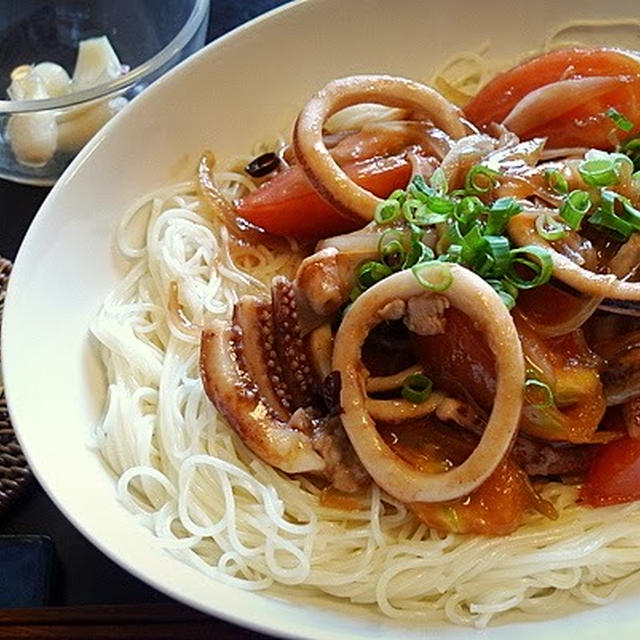 死ぬほどうまいイカトマそうめん、新町通で山鉾見物、誕生日も朝帰り