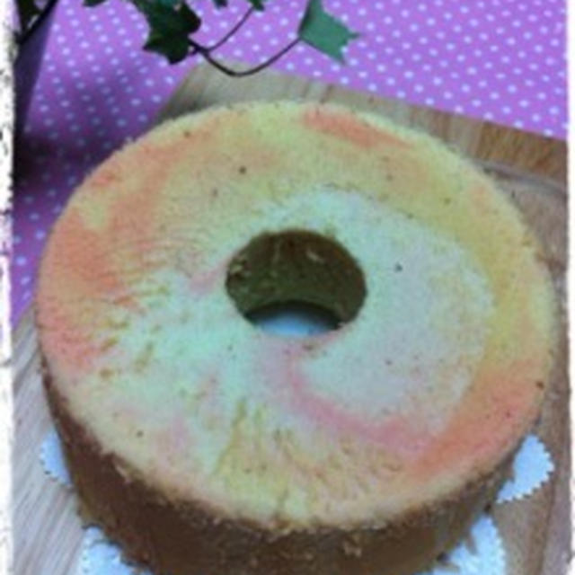 桜のマーブルシフォンケーキ