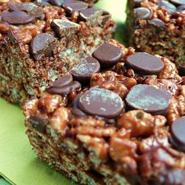 チョコレートライスクリスピートリート　Chocolate Rice Crispy Treats