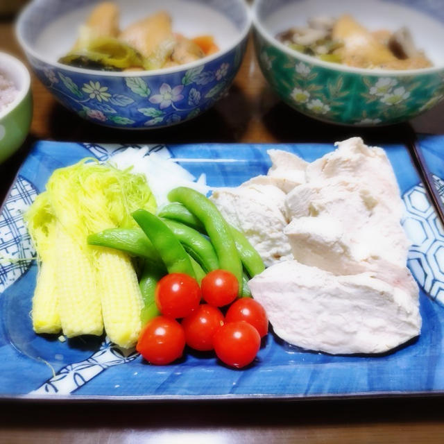 【家ごはん】しっとり鶏むね♪ 茹で鶏サラダの献立2日分 * ドンキの美味しいドレッシング