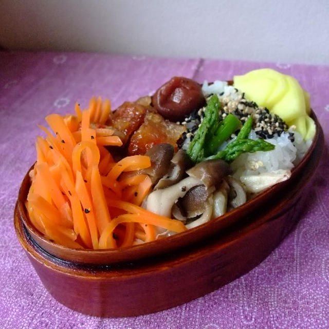 人参のすだちマリネお弁当。