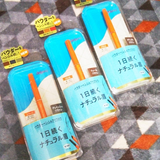 デジャヴュ☆ステイナチュラP 楕円細芯（パウダーペンシルアイブロウ）を使ったよ
