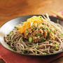 味噌味のオクラ納豆蕎麦　、　Nadia記事、鶏むね肉七変化レシピ