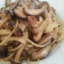 キノコだらけのパスタ