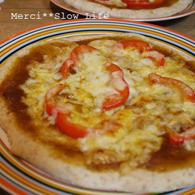 カレーソース　de　赤パプリカの天然酵ピザ！