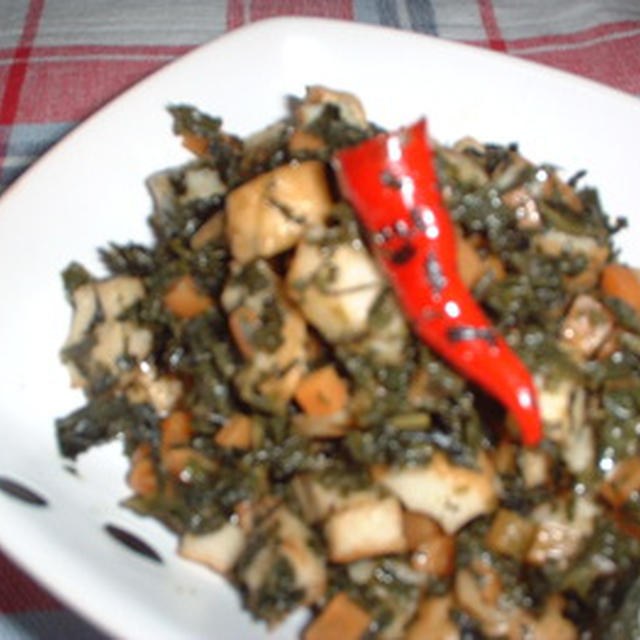 玉露茶葉とちくわの煮物