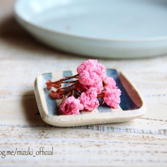 レンジde簡単 桜の花を咲かせましょう 桜の塩漬け コッタ By Mizukiさん レシピブログ 料理ブログのレシピ満載