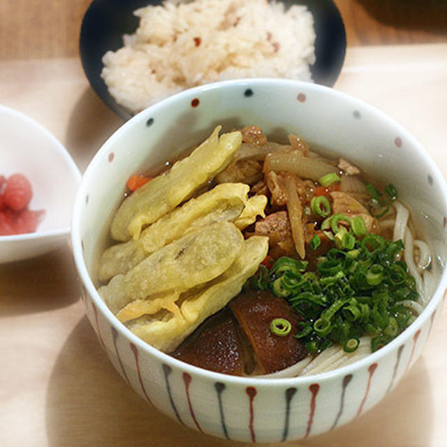 博多のソウルフード・ゴボ天うどん