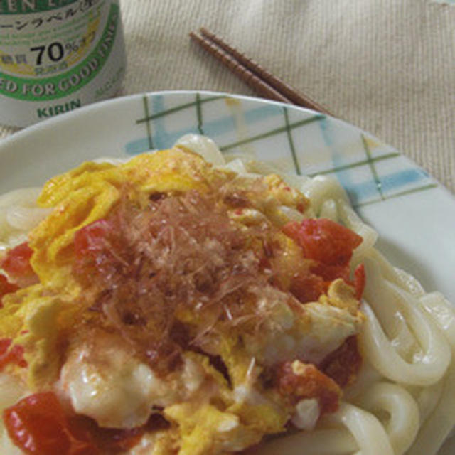 トマトと卵のうどん