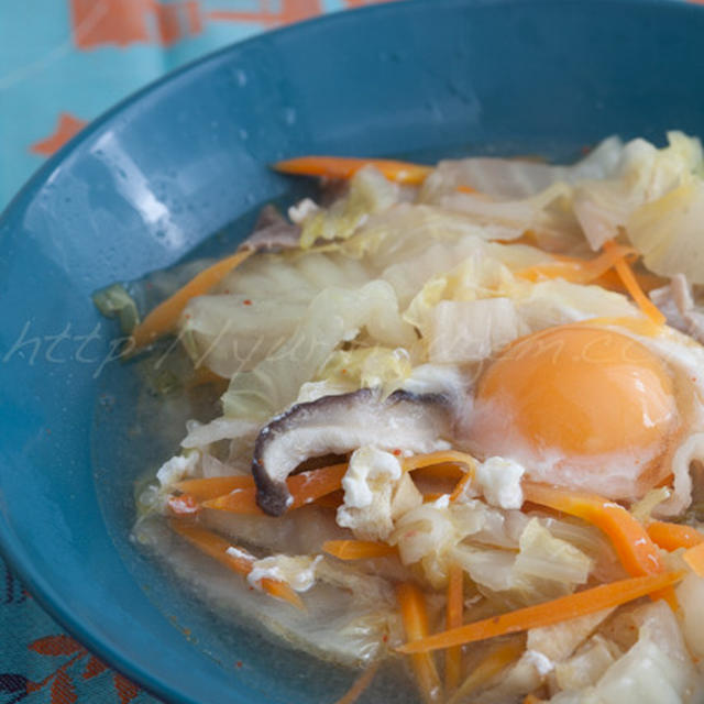 白菜の古漬けスープ ☆ 冷凍卵乗せ