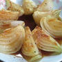 焼いてかけるだけで甘～い♪　新玉ねぎのにんにく焼きおひたし