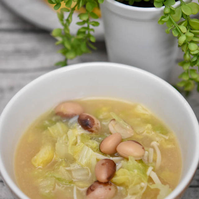 ほんわかまろやか！とら豆とえのきと白菜のあまざけスープ