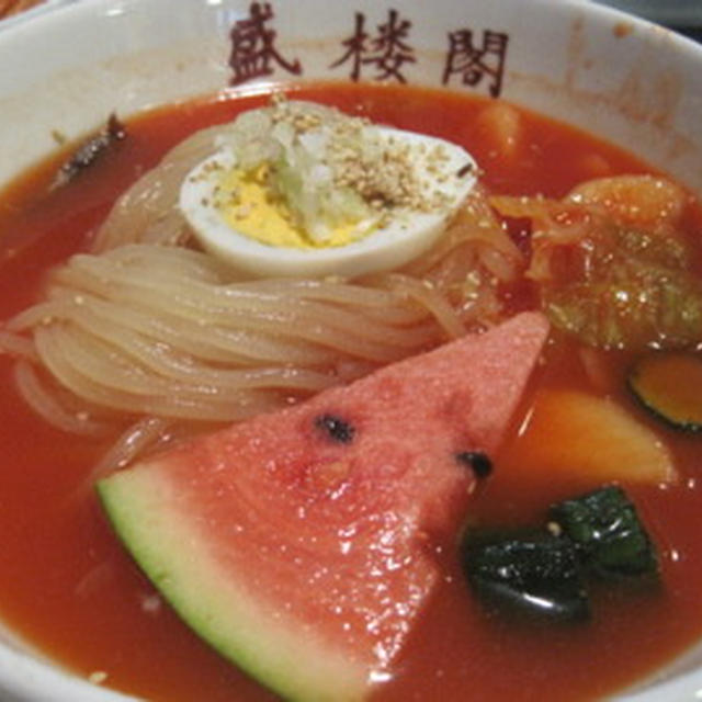 旅は食：　盛岡冷麺と酒飲みのおやつ