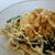 サラダうどん　新玉ねぎのストックを乗っけて