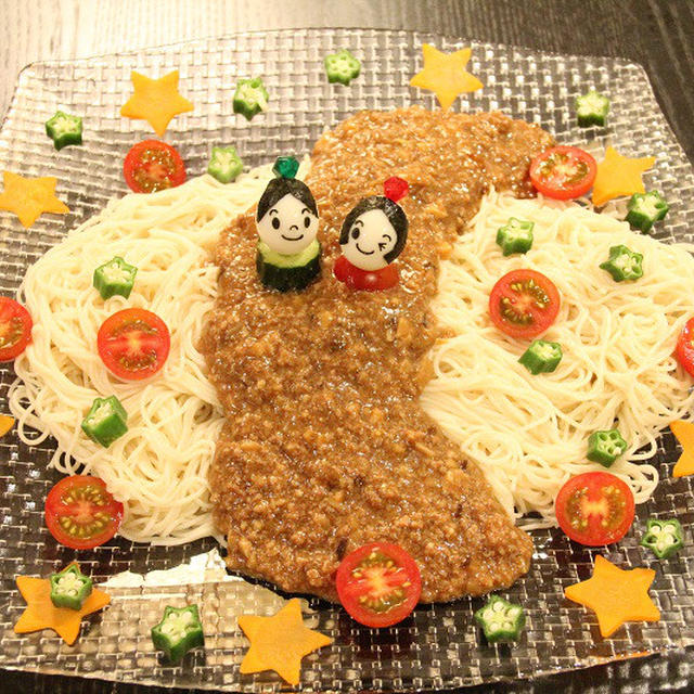 七夕に食べよう！！冷やしジャージャーそうめん。