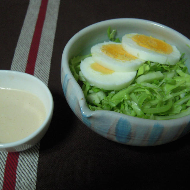 野菜サラダ・オーロラソースとソース焼きそば