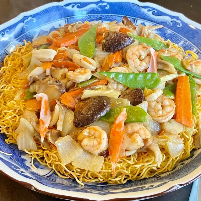 【アメリカのおうちごはん】簡単レシピ〜海鮮かた焼きそば
