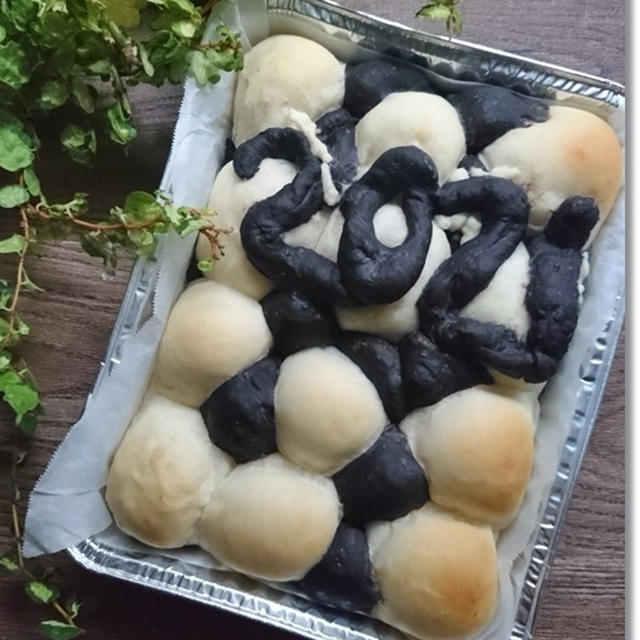【初焼き】2021モーモーちぎりパン☆どこがモーモーさん？と昨日は姫にやられた…