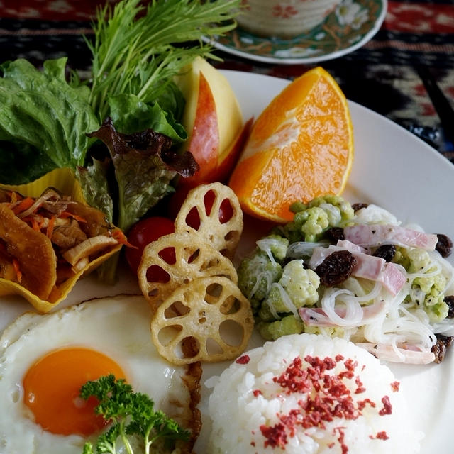 ■簡単！！10分！！【カフェ風　目玉焼きワンプレート朝ご飯】です♪