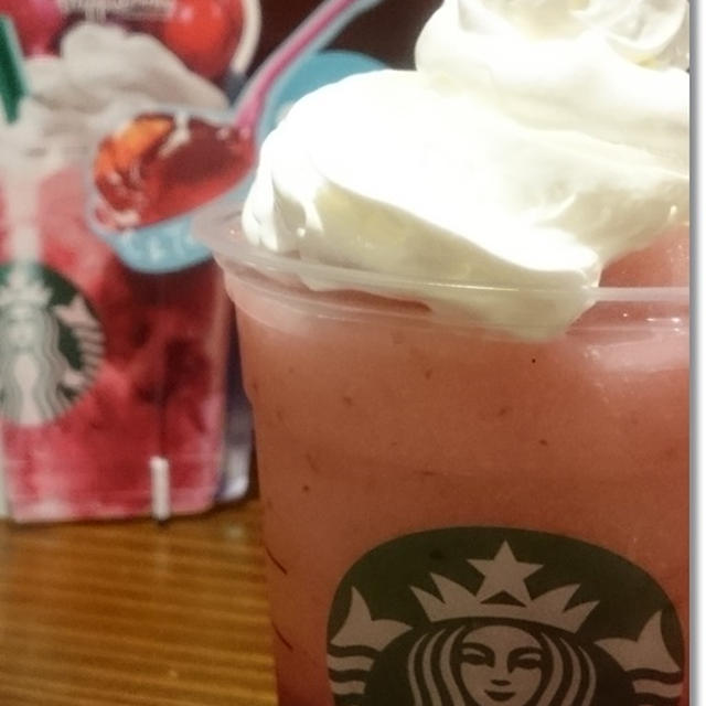 スタバ新商品グレーピー グレープ & ティー ジェリー フラペチーノと母の味